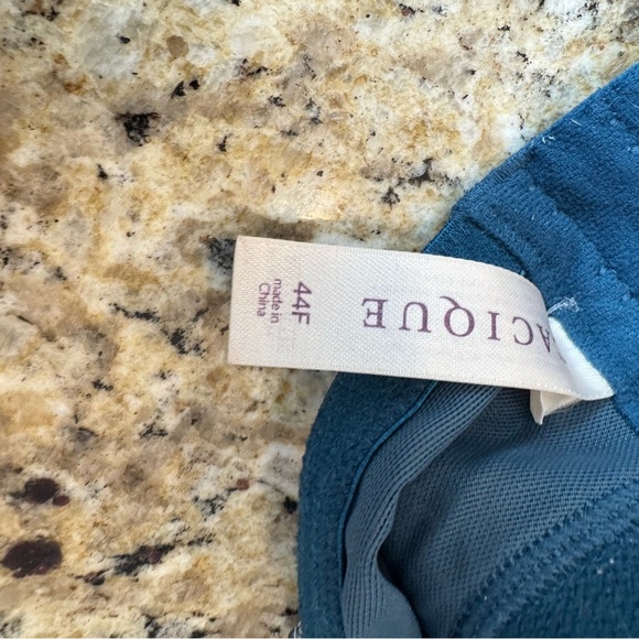 Cacique Lane Bryant Paisley Print Blue Bra 44F smooth Balconette Bra - Picture 3 of 3